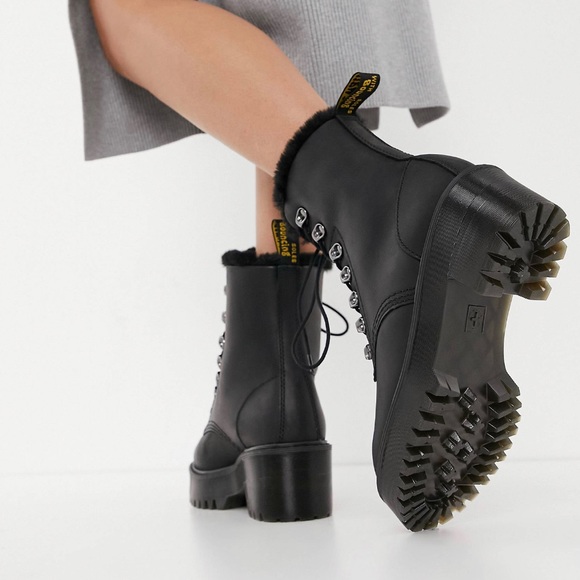 COPY - Dr Martens LEONA FAUX FUR PLATFORM LEATHER BOOTS - Picture 5 of 16